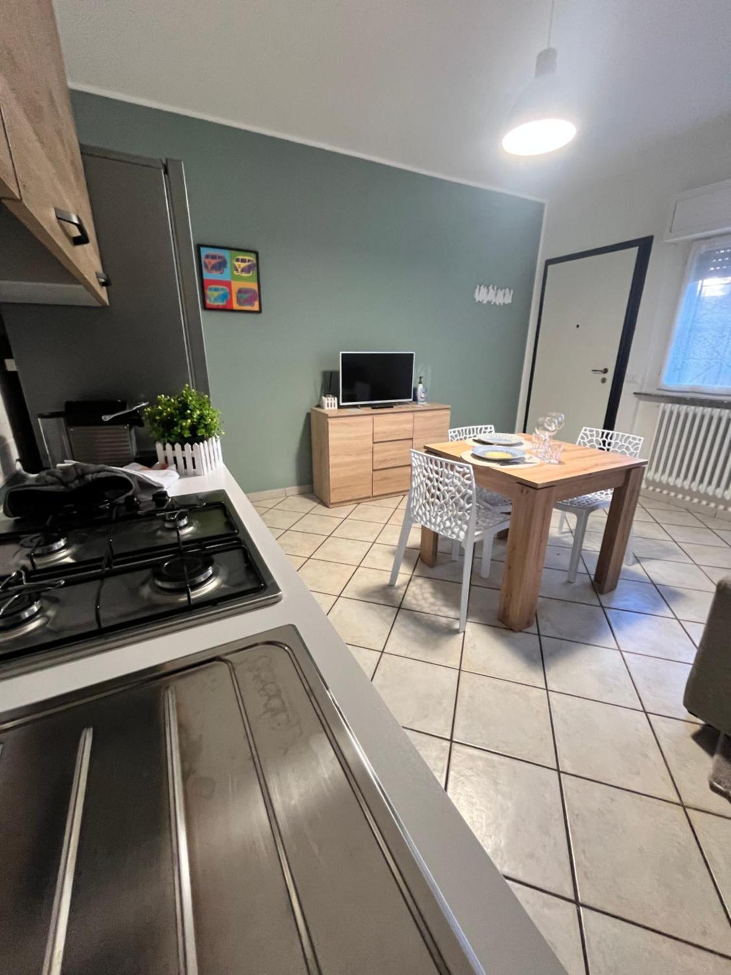 Appartamento In Villa Nico'S Home Gallarate Buitenkant foto
